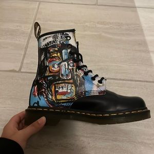 Dr. Martens X Jean Michael Basquiat SPECIAL EDITION